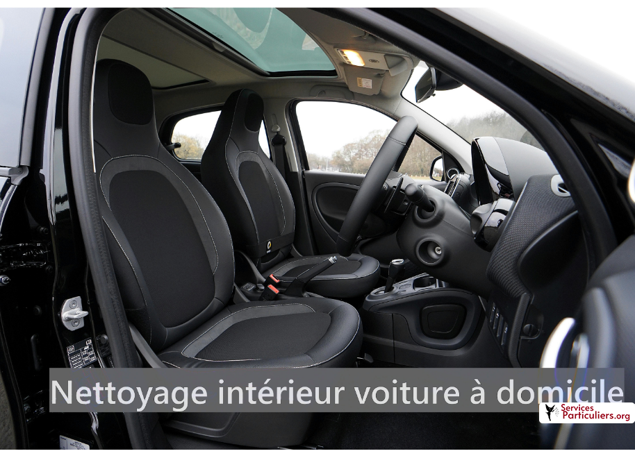 Nettoyage intérieur de véhicule
